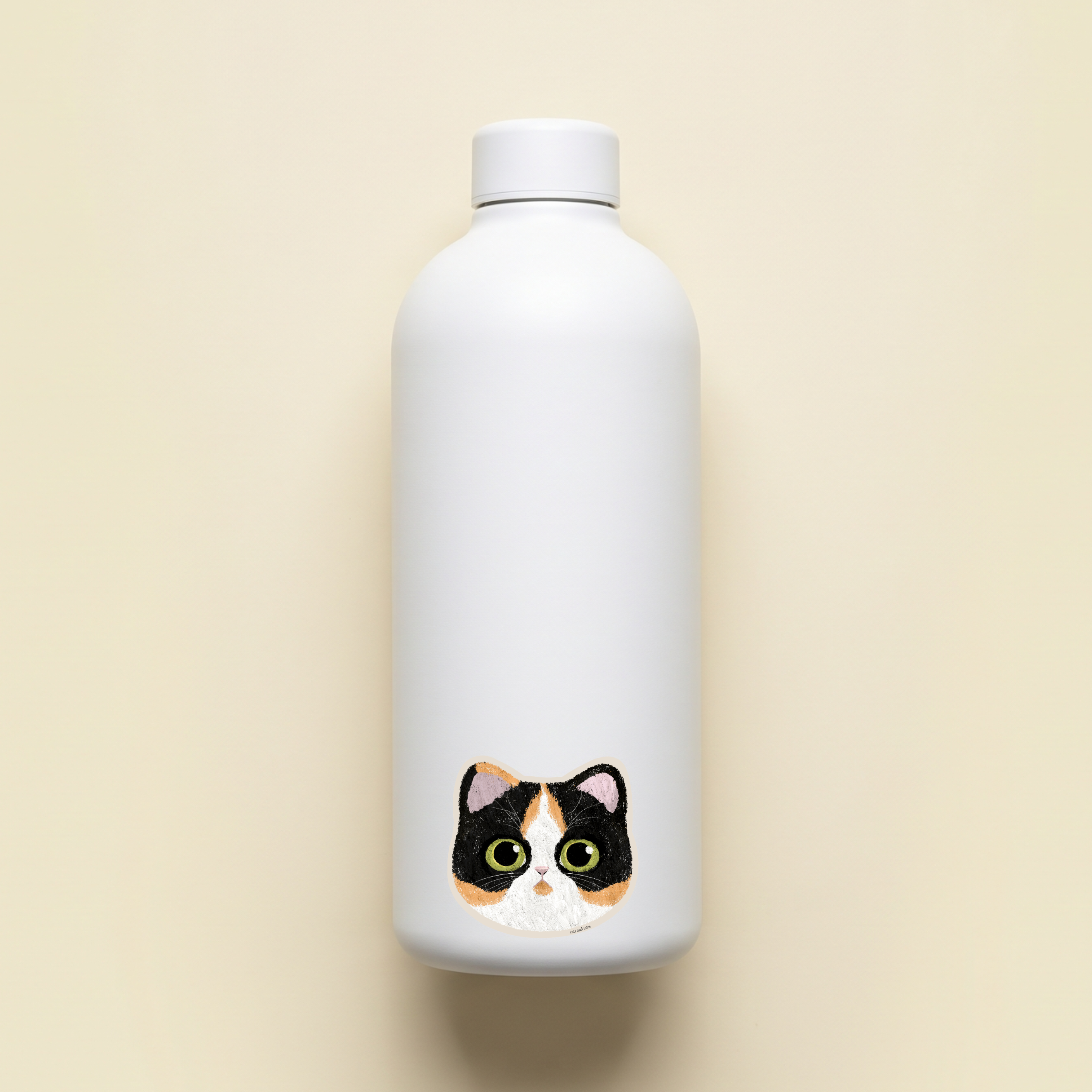 tricolor calico cat tabby cat american shorthair vinyl matte waterproof sticker on a white water bottle